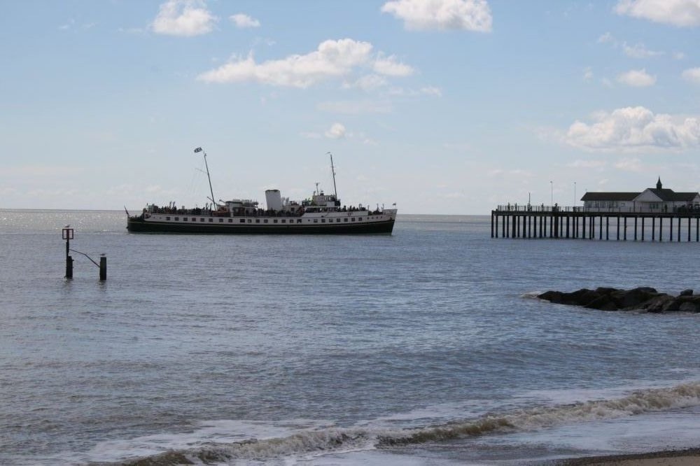 Balmoral docks at the pier July 12th 2012